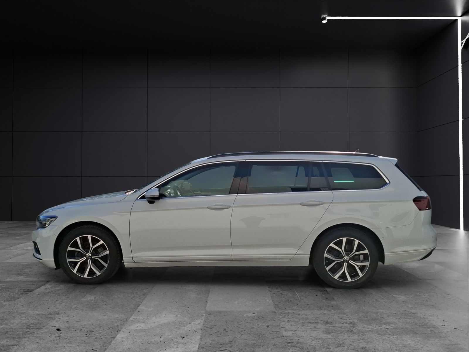 Fahrzeugabbildung Volkswagen Passat Variant TDI Business DSG Matrix Navi AID