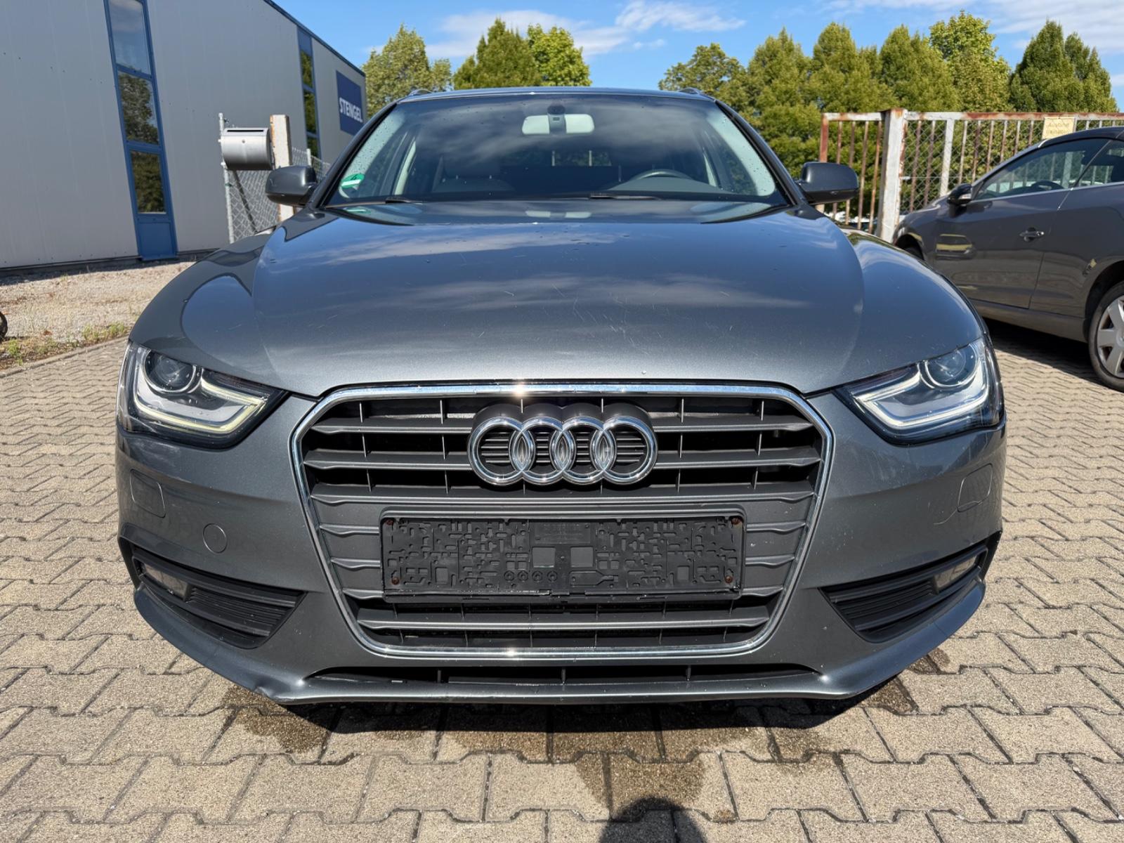 Audi A4 Avant Attraction