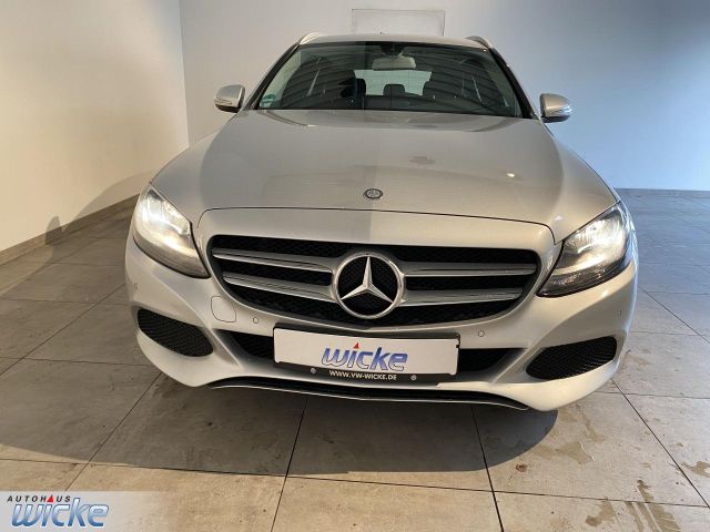 C -Klasse T-Modell C180 T CGI C 180 T CGI NAVI