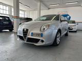 Alfa Romeo MiTo 1.4 T 155 CV Distinctive - silberne Alfa Romeo MiTo
