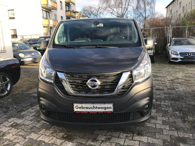 Nissan NV300 Kombi L1H1 2,7t PREMIUM 8 SITZER NAVI./CAM