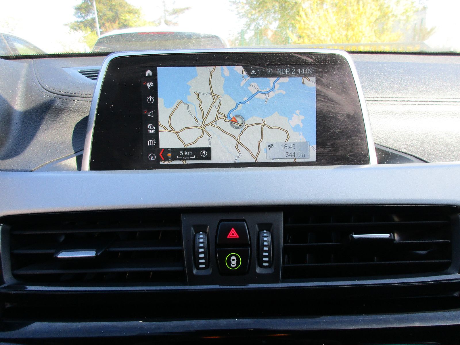 BMW X2 sDrive 18 d Advantage foto 14