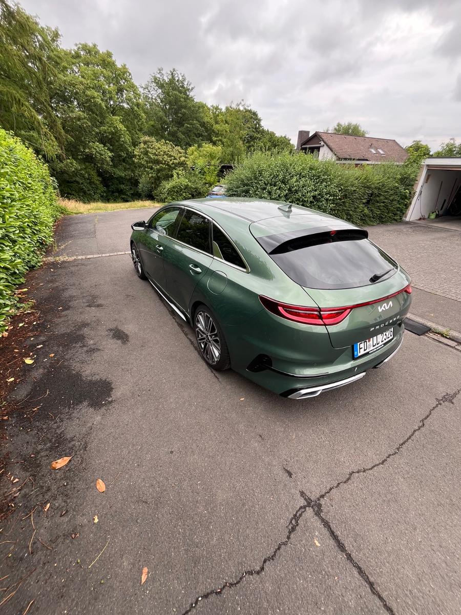 Kia pro_cee'd / ProCeed 1.5 T-GDI DCT GT-line GT...
