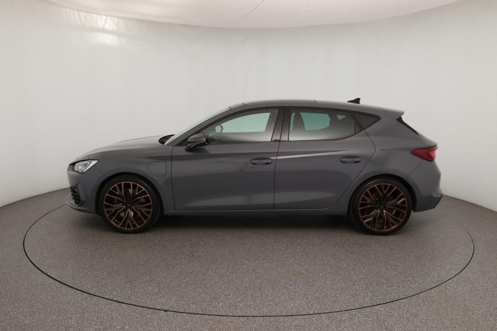 Cupra Leon 1.4 TSI e-HYBRID 180kW Klima*Tempo*Nav*PDC