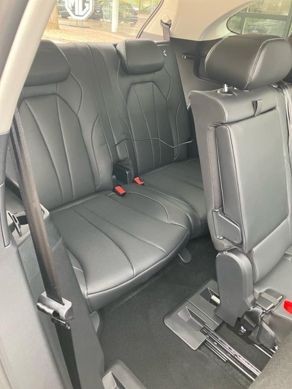 MG S9 PHEV Premium 360 DISTR PANO SPUR PDC SHD SHZ