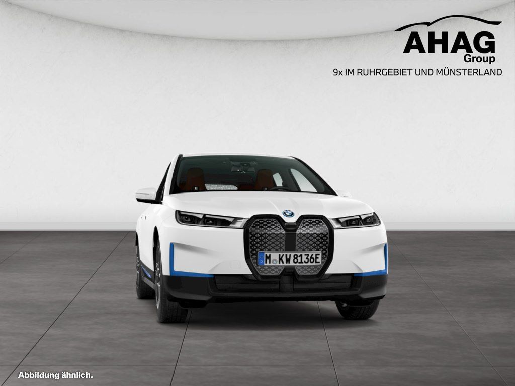 BMW iX - Bild 10