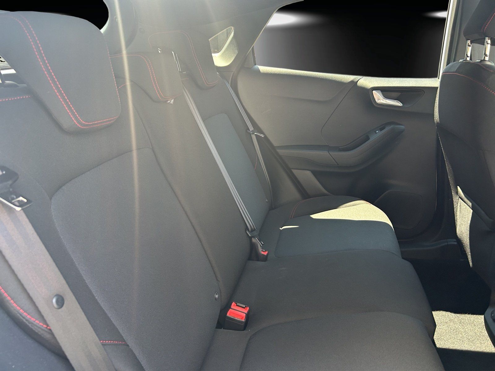 Fahrzeugabbildung Ford Puma ST-Line Navi digi Cockpit 360 Kamera Dach
