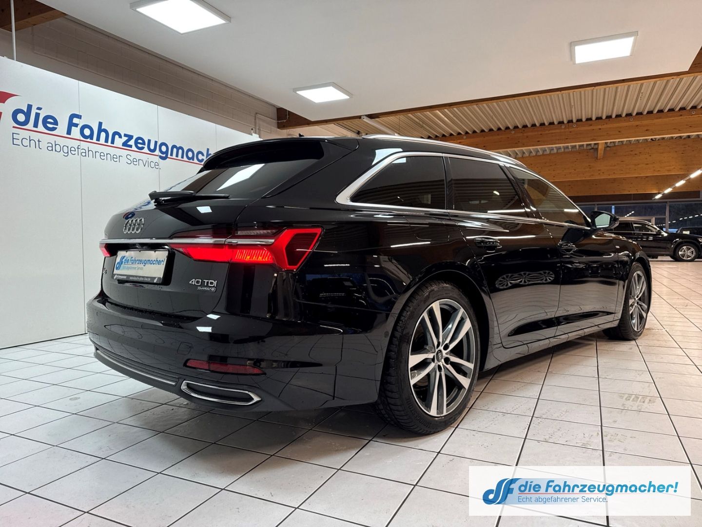 Fahrzeugabbildung Audi A6 Avant 40 TDI quattro sport S-line Sportpaket