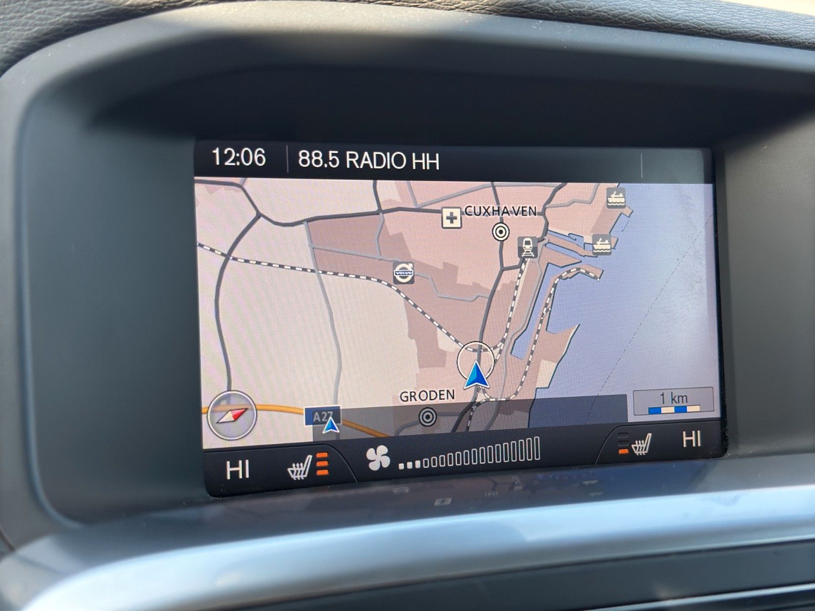 Fahrzeugabbildung Volvo V60 Kombi Ocean Race/Sitzheitzung/