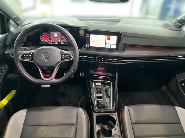 Fahrzeugabbildung Volkswagen Golf 2.0 TSI DSG GTI LEDER AHK NAVI IQ.LIGHT KAM