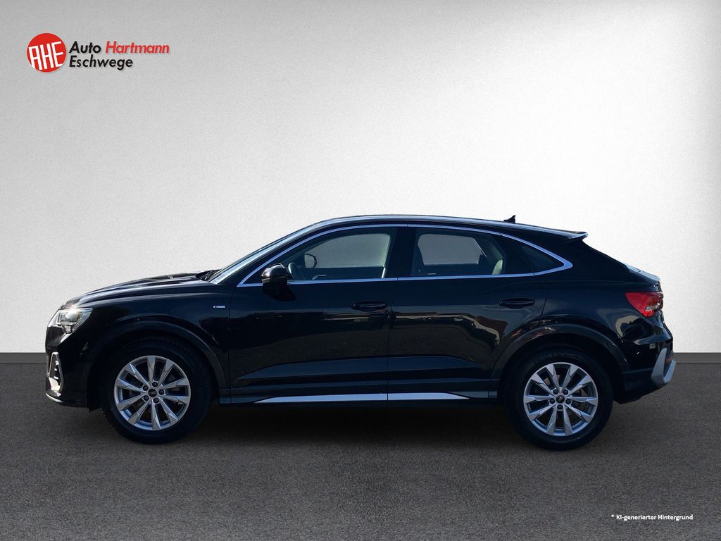 AUDI Q3 Sportback 35 TFSI S-line LED Navi ACC Rfk 18' AUDI Q3 Sportback 35 TFSI S-line LED Navi ACC Rfk 18'