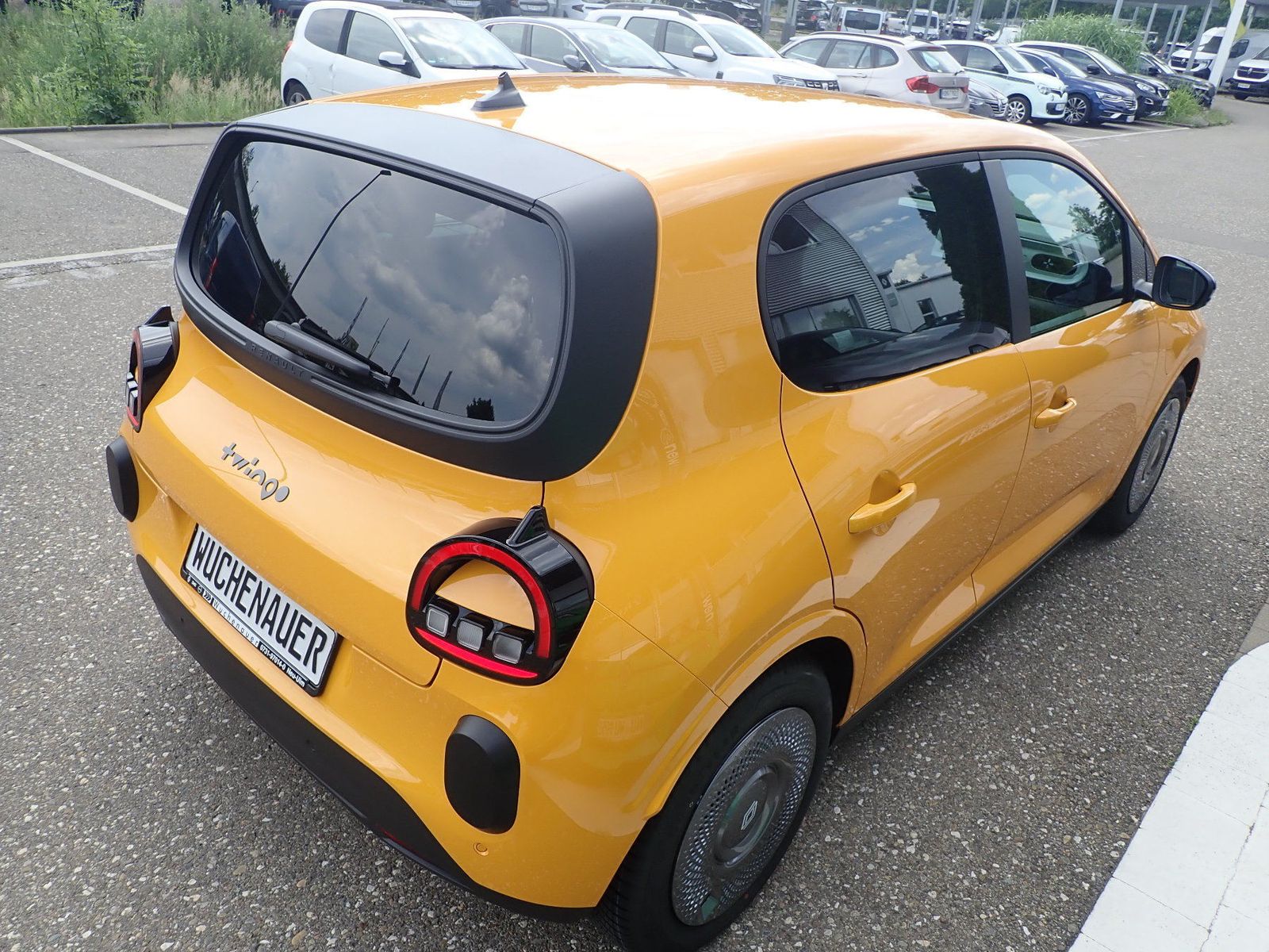 Fahrzeugabbildung Renault Twingo E-TECH elektr. Evolution 80hp Urban Range