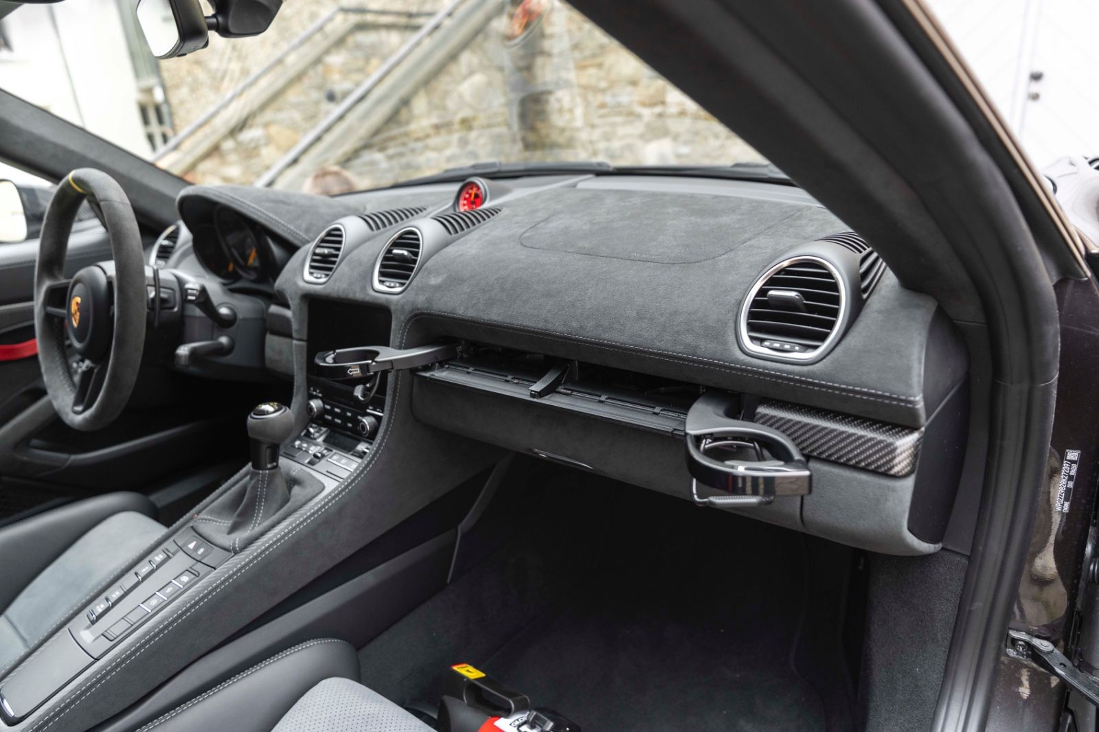 Fahrzeugabbildung Porsche Cayman GT4 RS WEISSACH LIFT BOSE PCCB MAGNESIUM