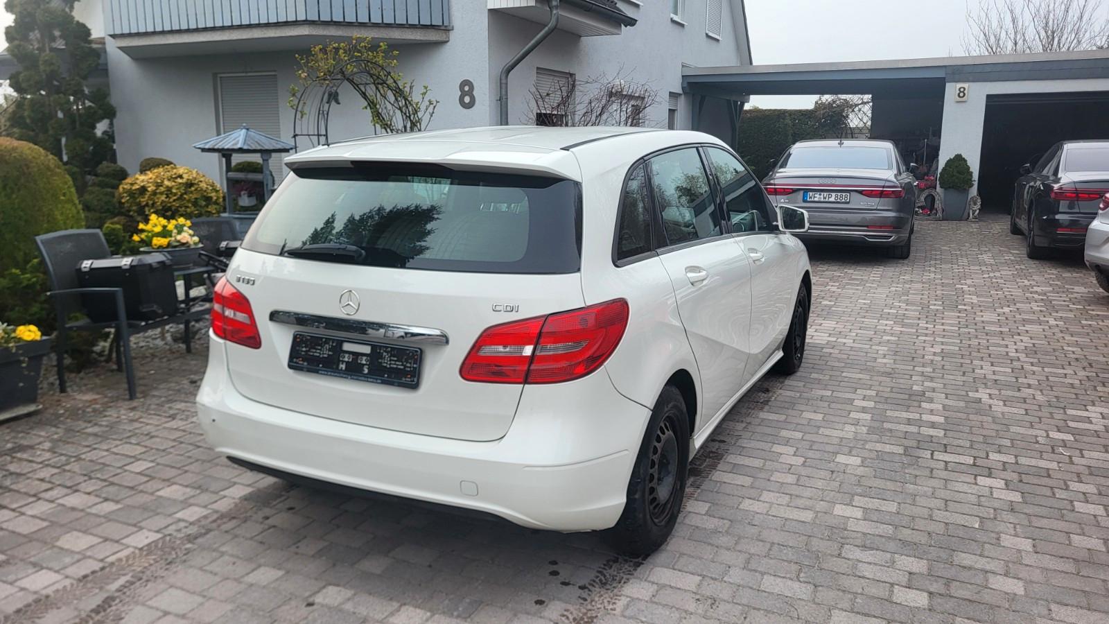 Mercedes-Benz B 180 B B 180 CDI / d