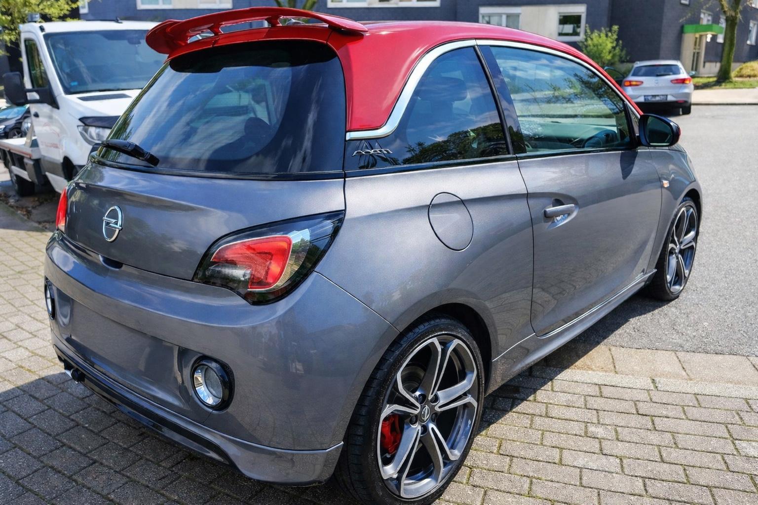Opel Adam S