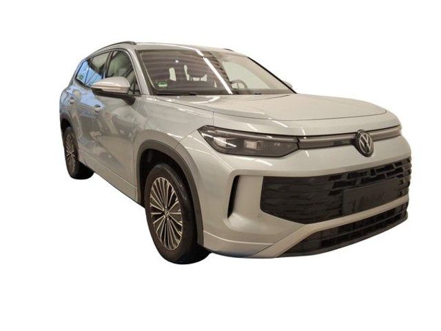 Tayron Life 1.5 eTSI DSG AHK PANO STANDHZG