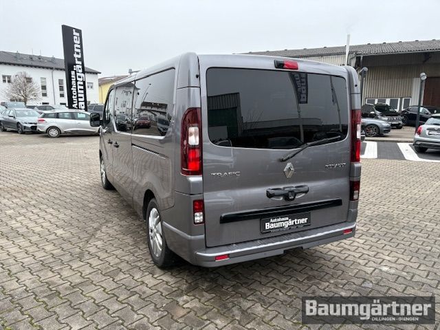 Fahrzeugabbildung Renault Trafic Grand Combi SpaceClass dCi 170 EDC Escapa