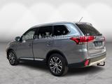 Mitsubishi Outlander 4WD*7-SITZER*LEDER*1.HAND*NETTO 13.900 - Mitsubishi Outlander Gebrauchtwagen in Berlin