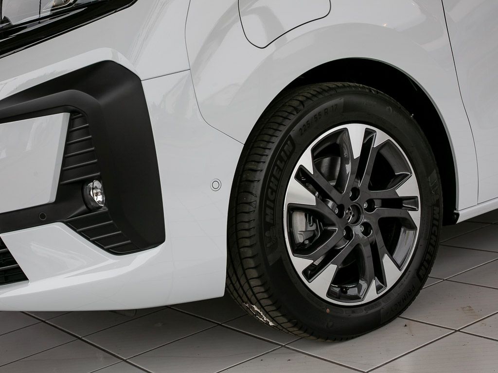 Opel Zafira Life XL Electric GS 3-phasiger OBC imagem 3