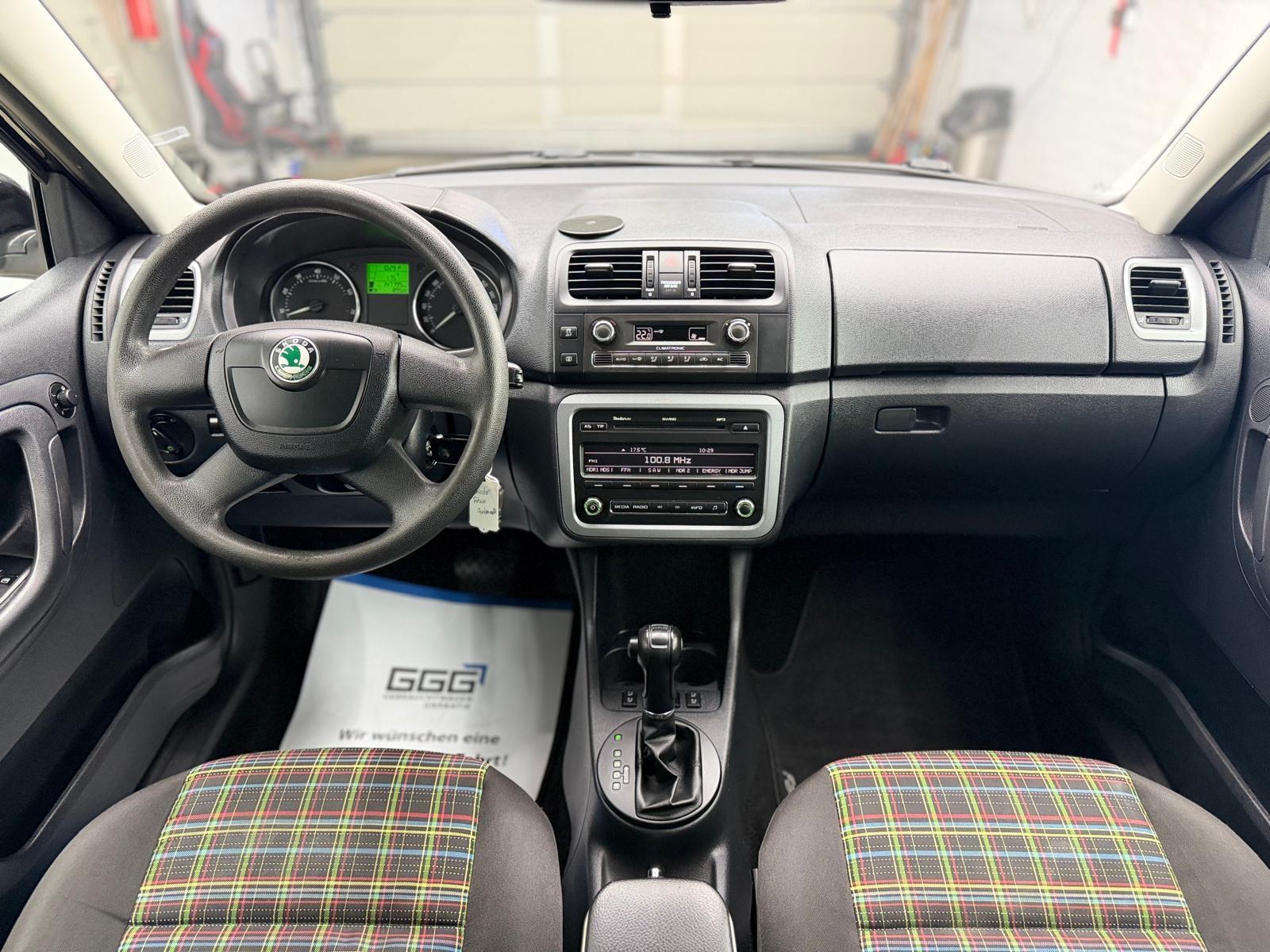 Skoda Fabia 2013 — photo 18
