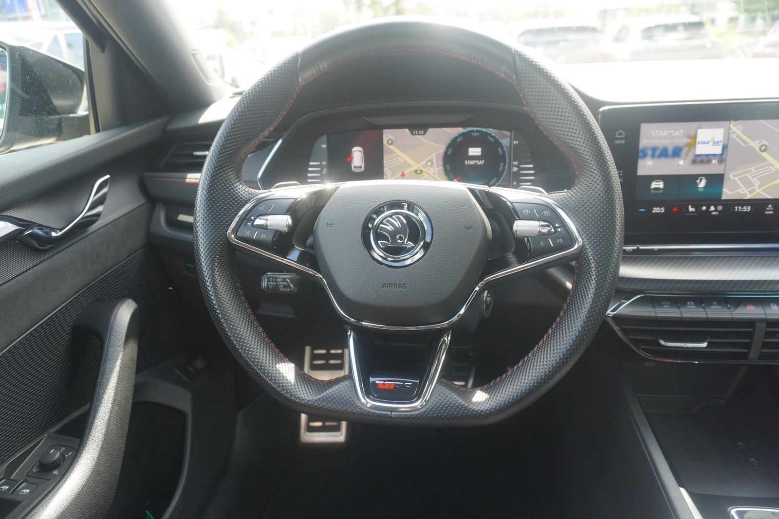 Skoda Octavia Combi 2.0 TSI RS DSG LED Navi Panorama foto 19