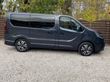 Renault Trafic 2.0 SpaceClass 8-Sitze Sitze drehbar AHK  - Renault Trafic: Automatik