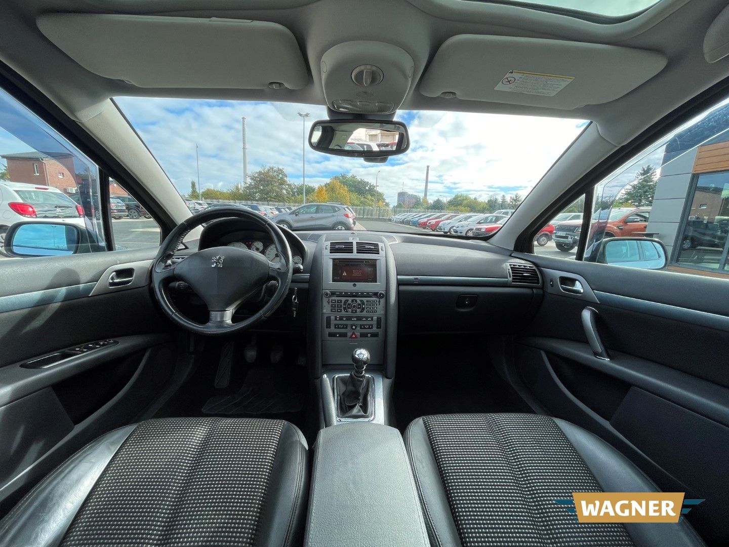 Fahrzeugabbildung Peugeot 407 SW Premium Klimaautomatik Servolenkung
