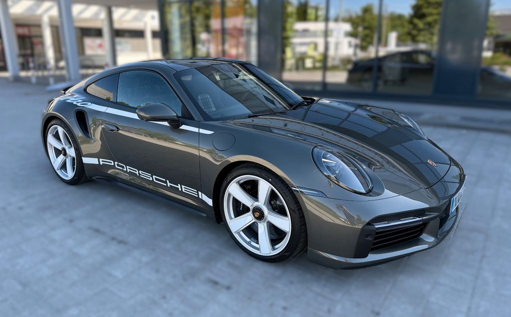 Porsche 992 Turbo 50 Jahre Coupé neuwertig, limitiert