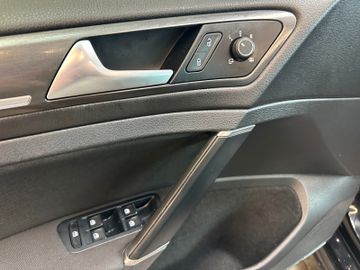 MYAUTOCENTER – Gebraucht- und Jahreswagen mit Werkstattservice in Pfaffenhofen Volkswagen Golf *ACC*PDC*NAVI*2-Zonen*LED*SPORT*
