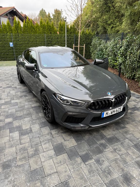 BMW M8