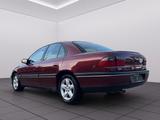 Opel Omega GL CD - Opel Omega mit Benzin-Antrieb