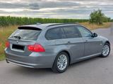 BMW 320d Touring - PANO,  NAVI, Sound, Leder, Sports - BMW 320 aus 2010: Kombi, 320d