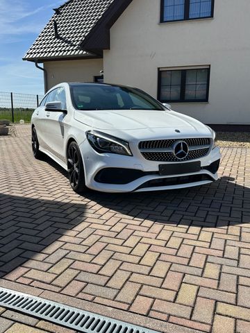 MERCEDES-BENZ CLA 180 Shooting Brake -