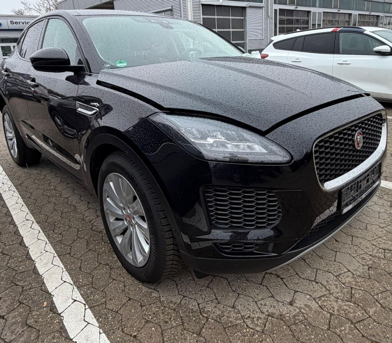 Jaguar E-Pace E-PACE SE AWD