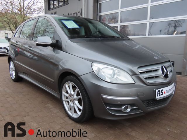 Mercedes-Benz B 150 2.Hand*HU 12/26*Klima*SHZ*Schiebed.*AHK