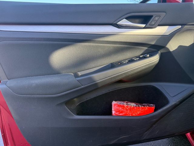 Golf Variant 8 VIII Life 1.0 eTSI El. Panodach N