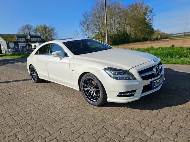 Mercedes-Benz CLS 250 CLS 250 CDI BE* AMG LINE*Kamera*19Zoll*