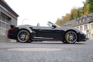 Porsche 991 Turbo S*Dt.FZG,U-Frei,Approved0327,Aerokit*