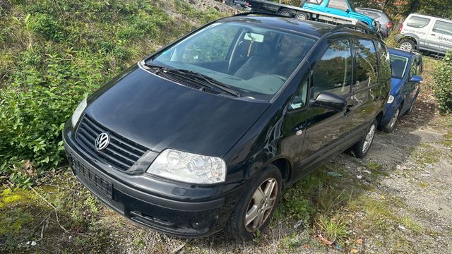 Volkswagen Sharan Comfortline, 7-Sitze, Navi, Klima, Euro 3