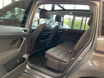 Volkswagen Touran Sound BMTStart-Stopp *ACC*NAVI*TEMPOMAT*