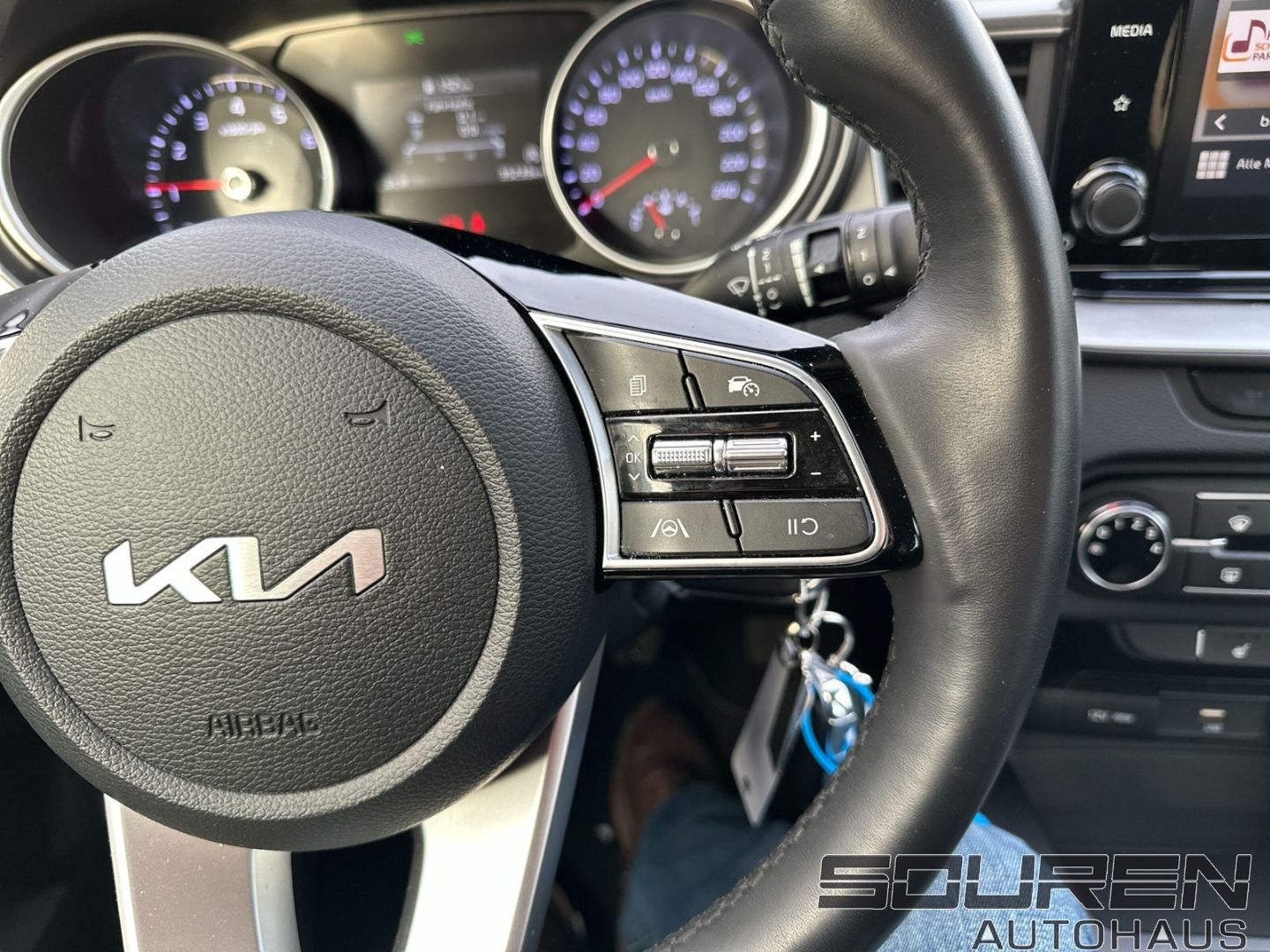 Fahrzeugabbildung Kia XCeed 1.0 T-GDI Edition 7 Emotion Allwetterreife