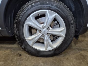Land-Rover Discovery Sport - 10