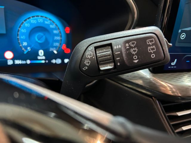 Ford Kuga Titanium 1,5 NEUES MODELL