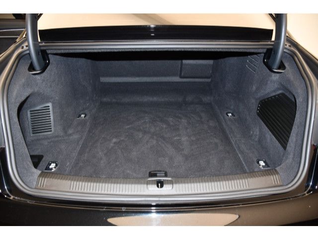 Audi S8 - Bild 13
