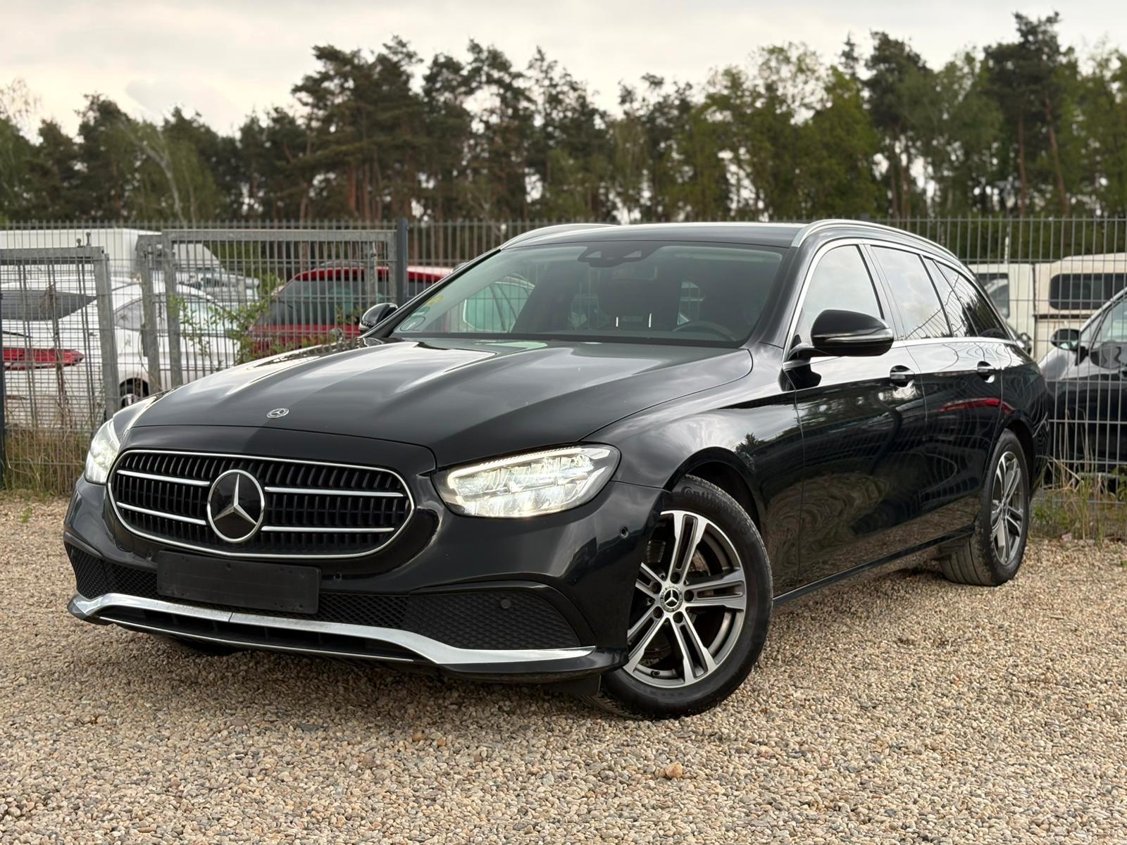 Mercedes-Benz d T 197ps /Anbiente/SzHg/E+AHK/Camera/E+heck/...