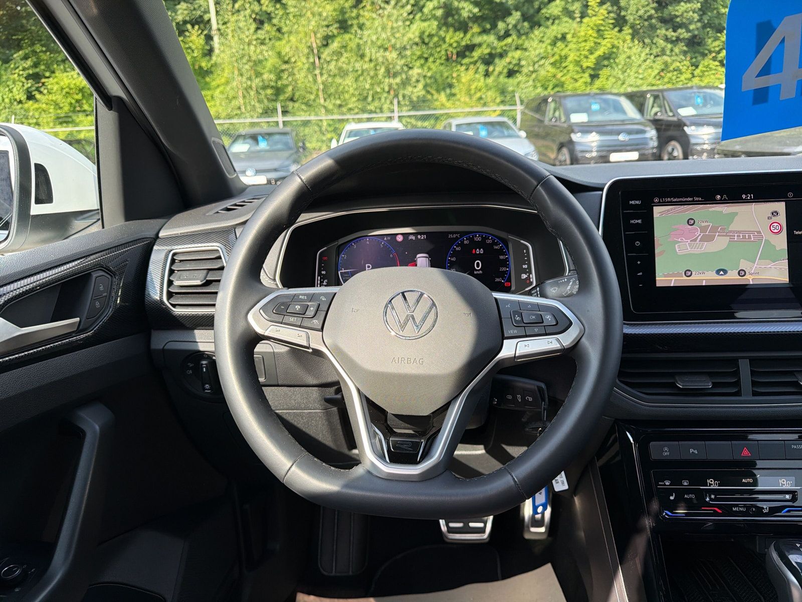 T-Cross R-Line TSi DSG Navi AZV Kamera R-Line