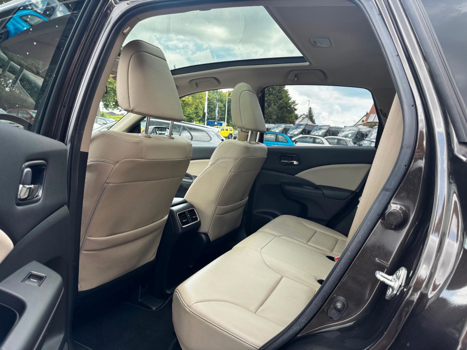 Fahrzeugabbildung Honda CR-V Executive 4WD Diesel Navi Panorama Memory