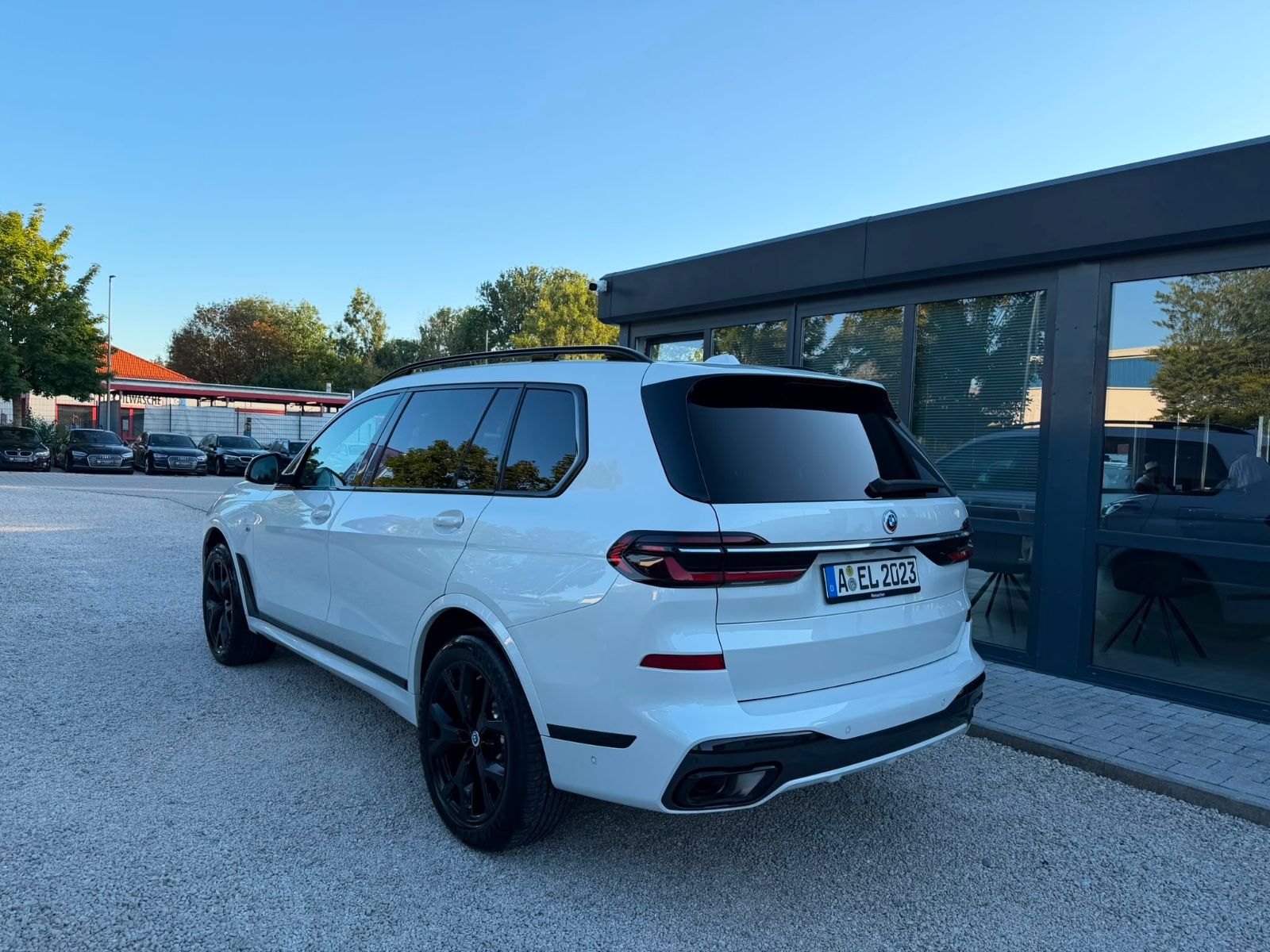 BMW X7 X7 xDrive 40 d M Sport*6-Sitzer*Sky-L*AHK*, Ansicht 8