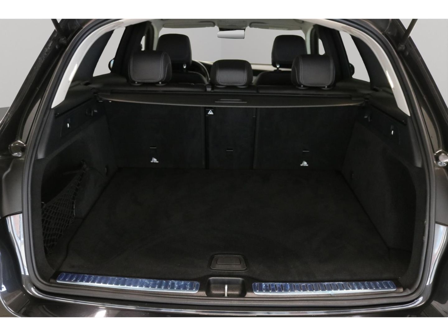 Fahrzeugabbildung Mercedes-Benz GLC 200 4Matic e. Heckklappe AHK Navi LED