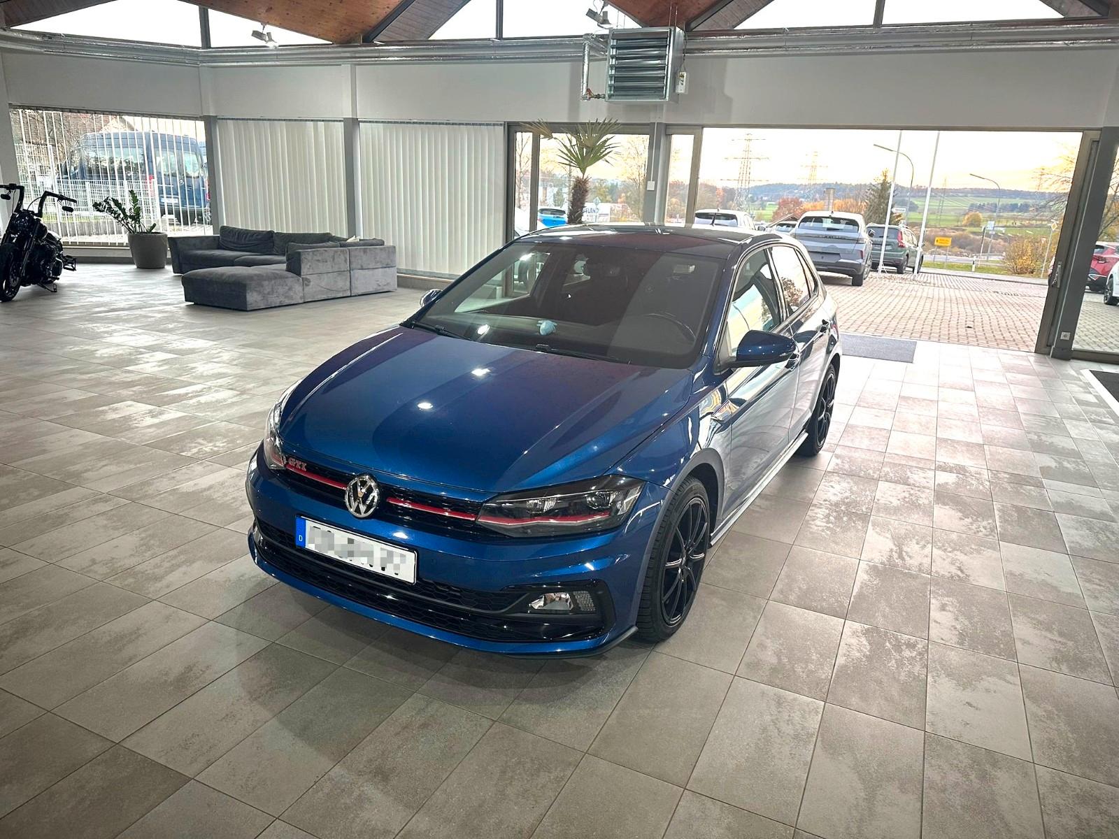 Volkswagen Polo VI GTI 2.0 TSI  Beats LED Kamera